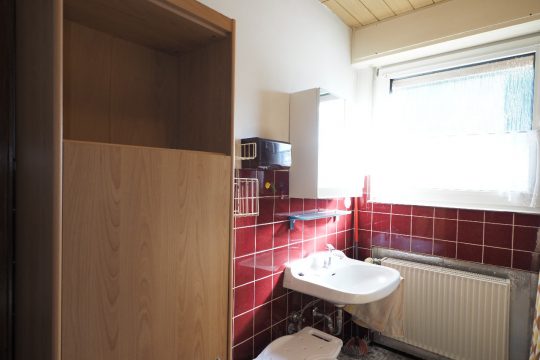 Badezimmer EG